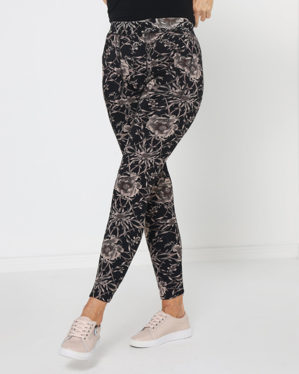 Faraday Fur Lined Leggings - Black Floral