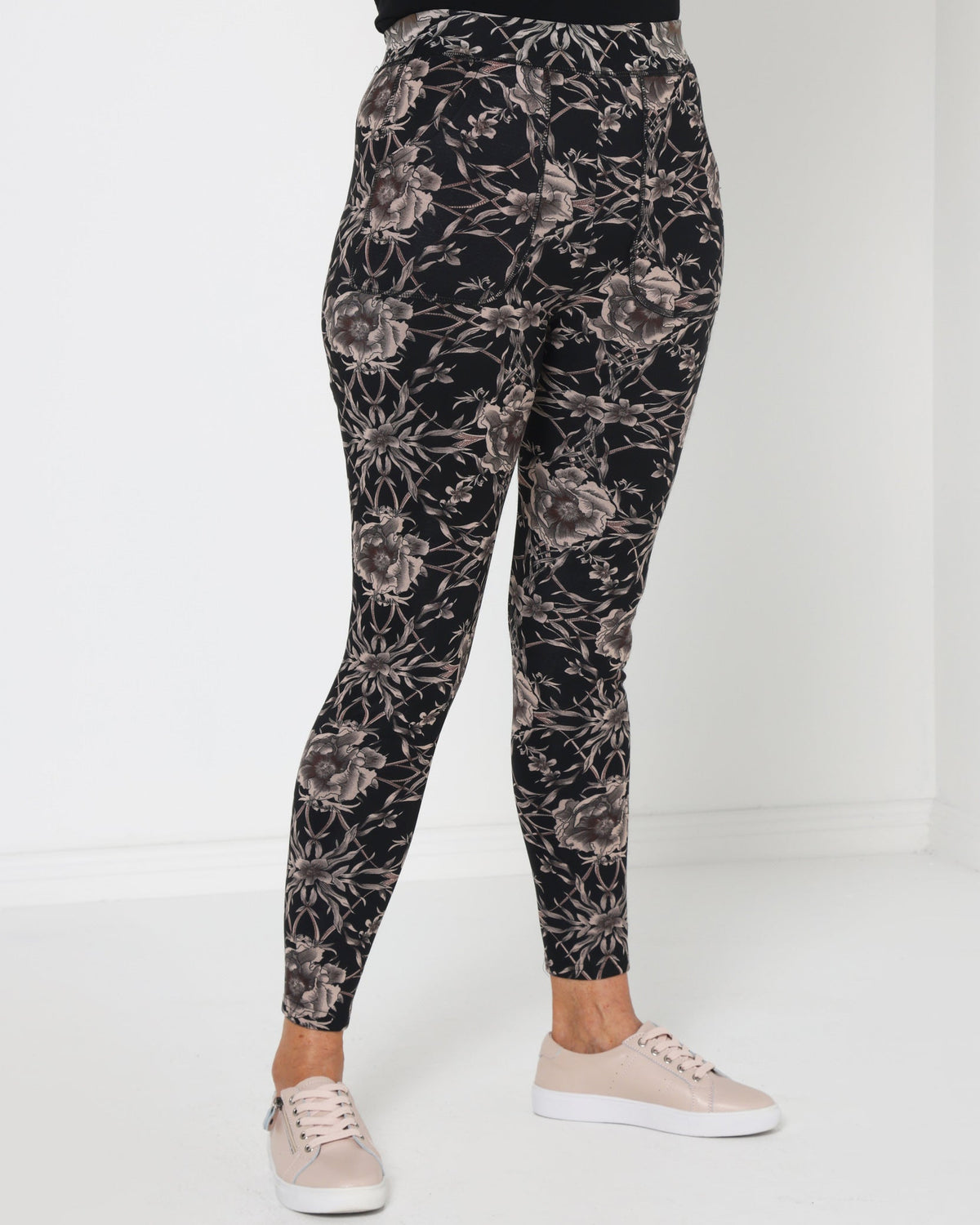 Faraday Fur Lined Leggings - Black Floral