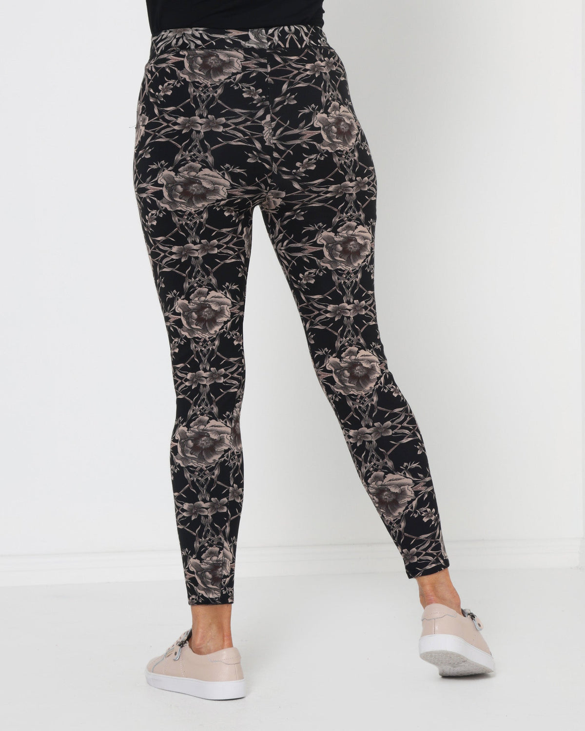 Faraday Fur Lined Leggings - Black Floral