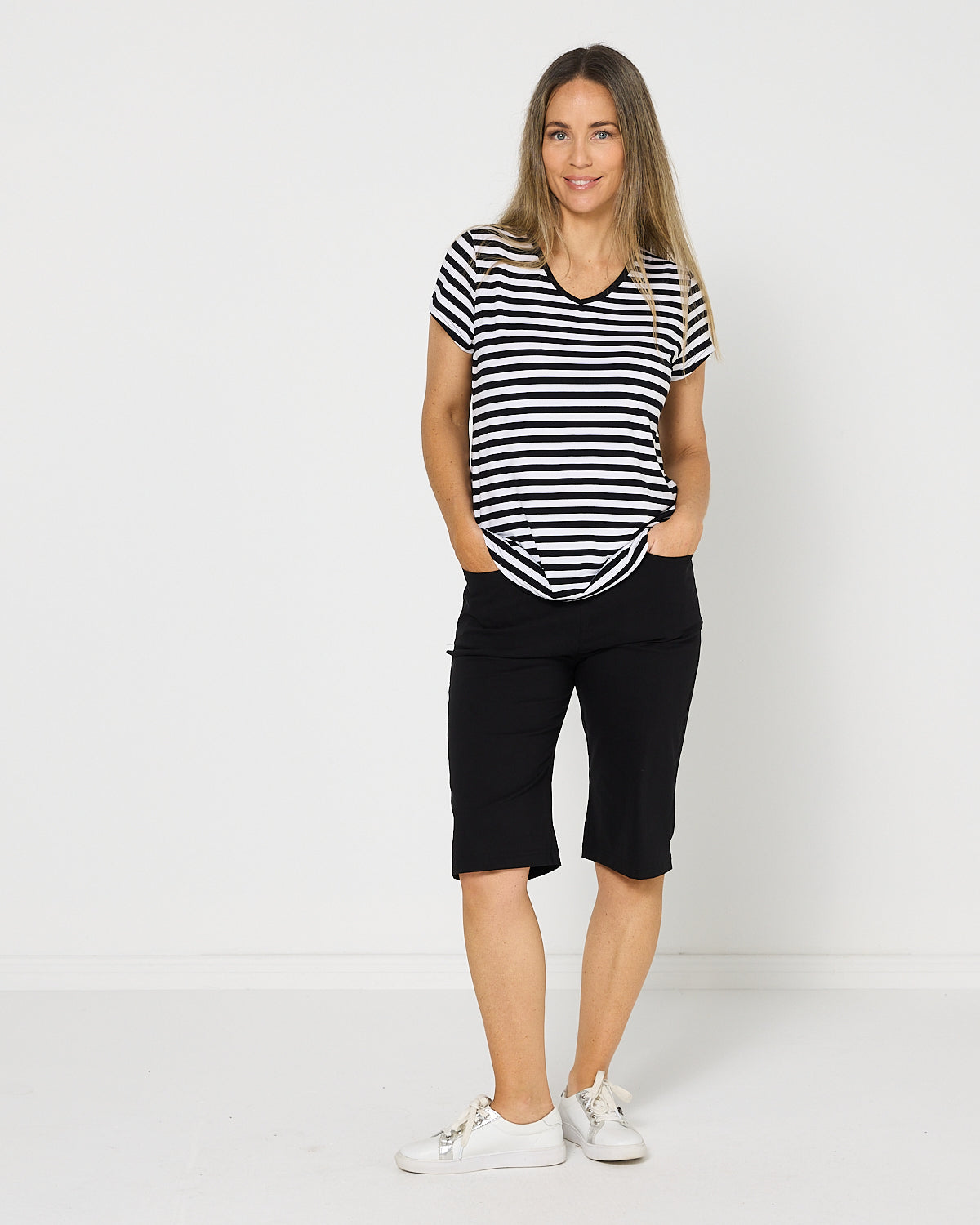 Travel Ease Shorts - Black