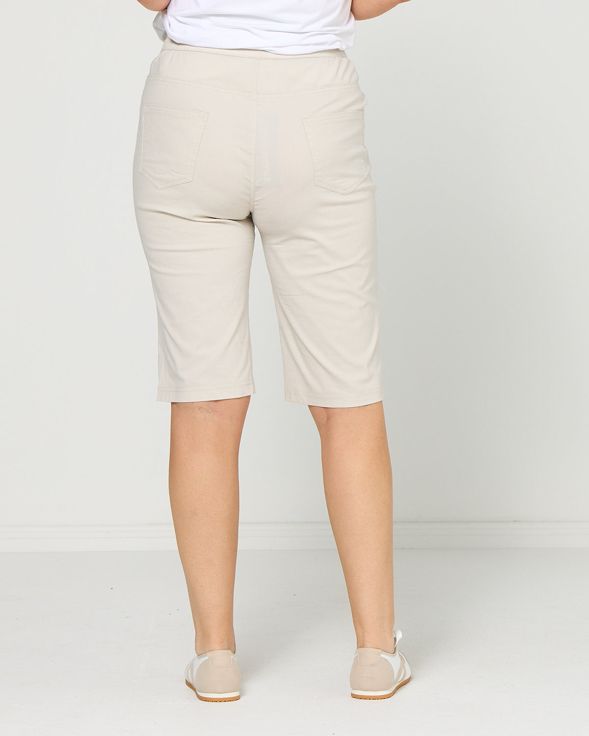 Travel Ease Shorts - Stone