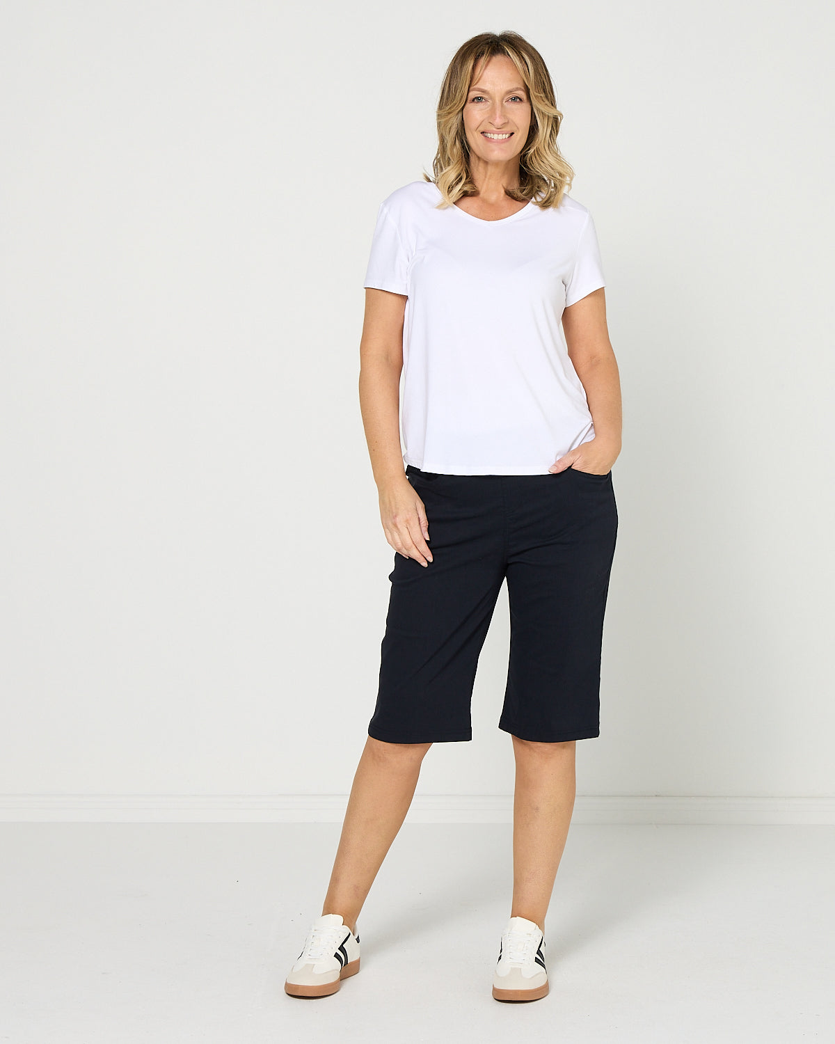 Travel Ease Shorts - Navy
