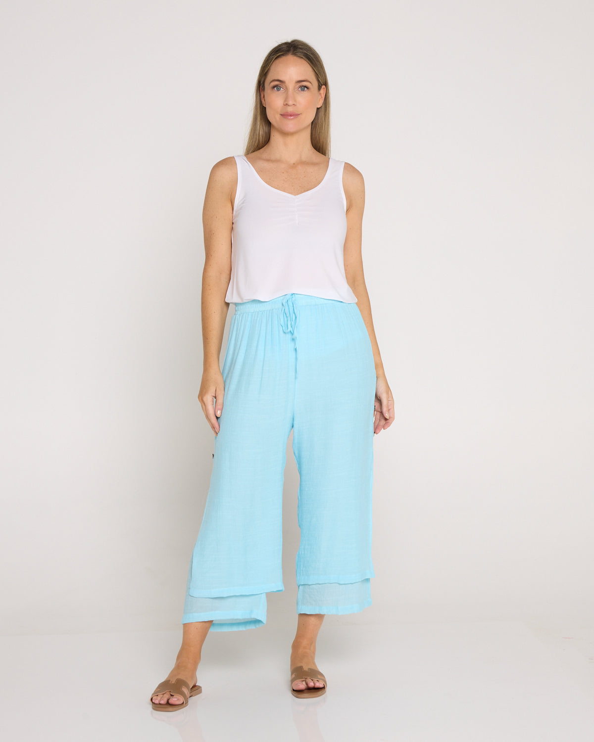 Liana Cropped Pants - Baby Blue