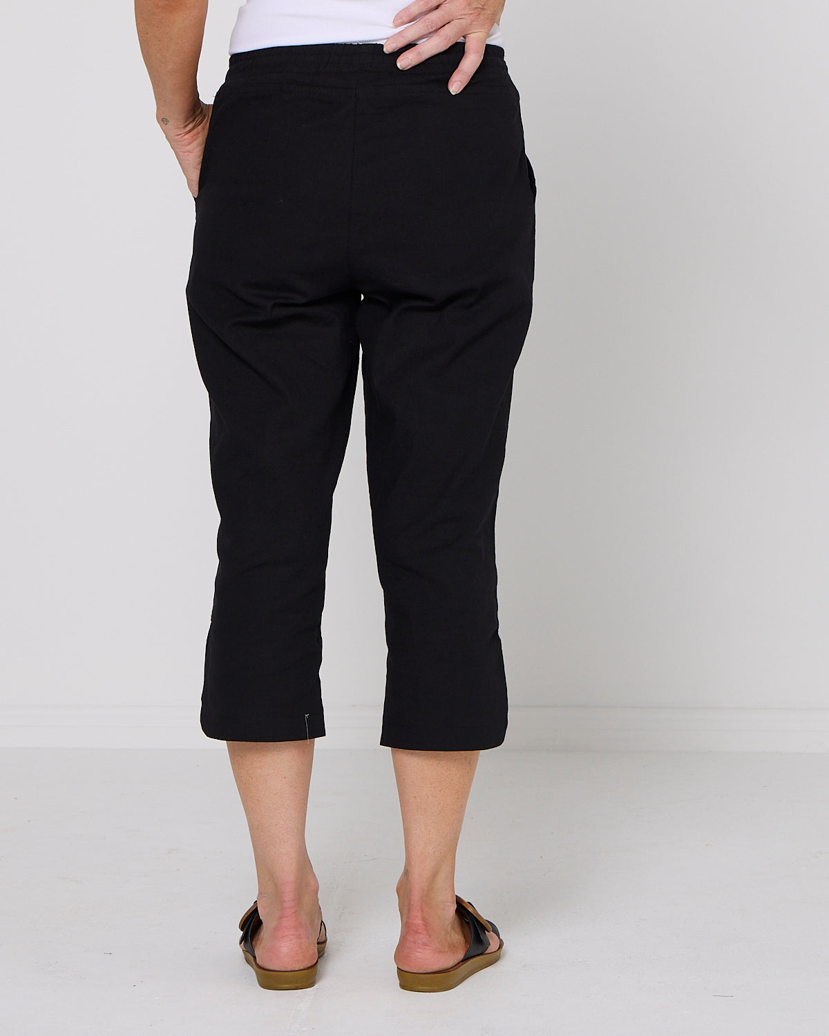 Danny Capri Pants - Black
