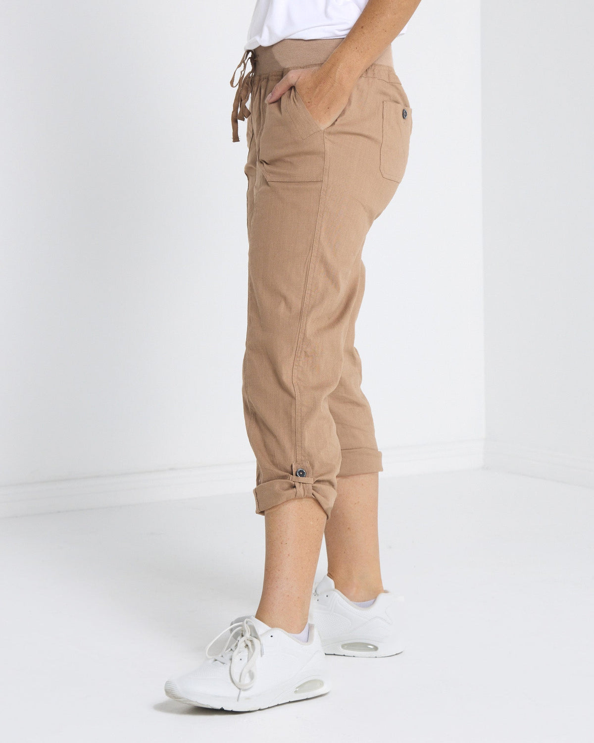 Sammy Roll Cuff Capri - Taupe