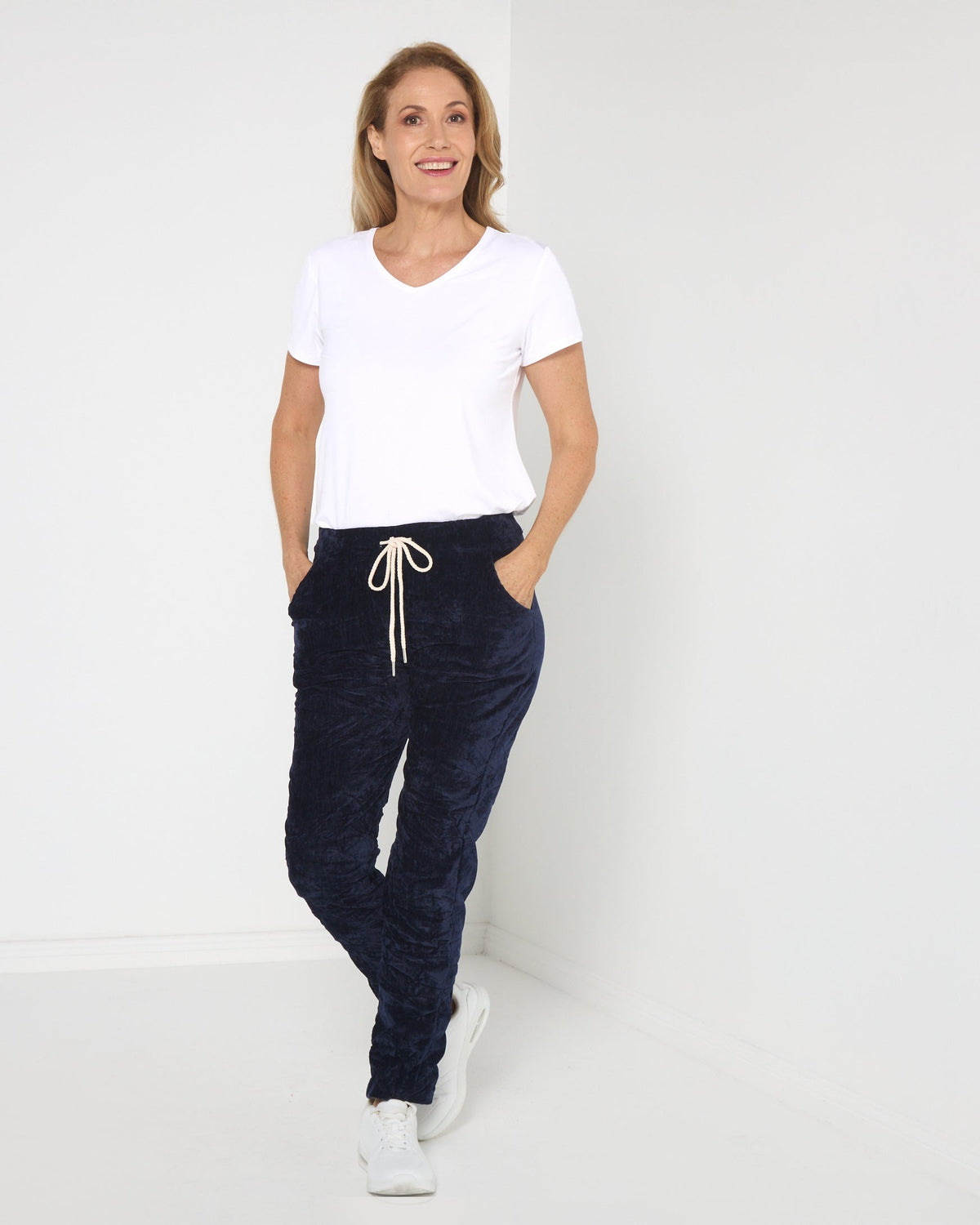 Verona Velvet Pants - Navy