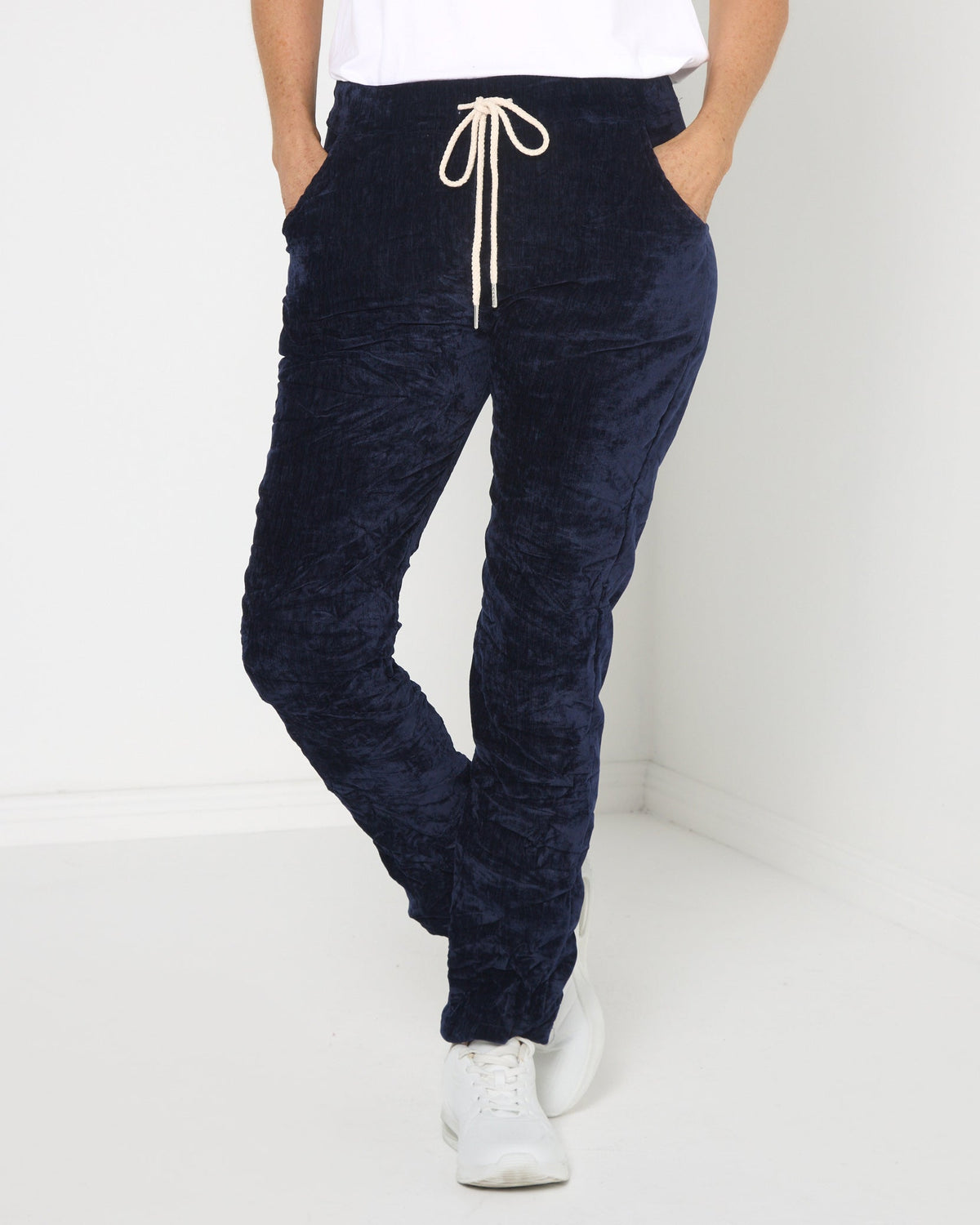 Verona Velvet Pants - Navy