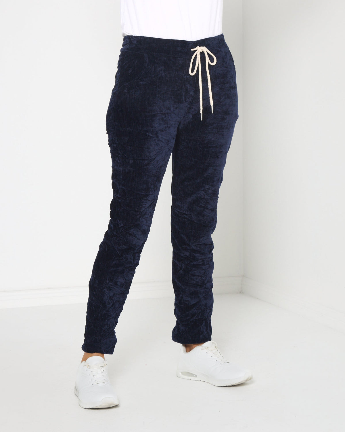 Verona Velvet Pants - Navy