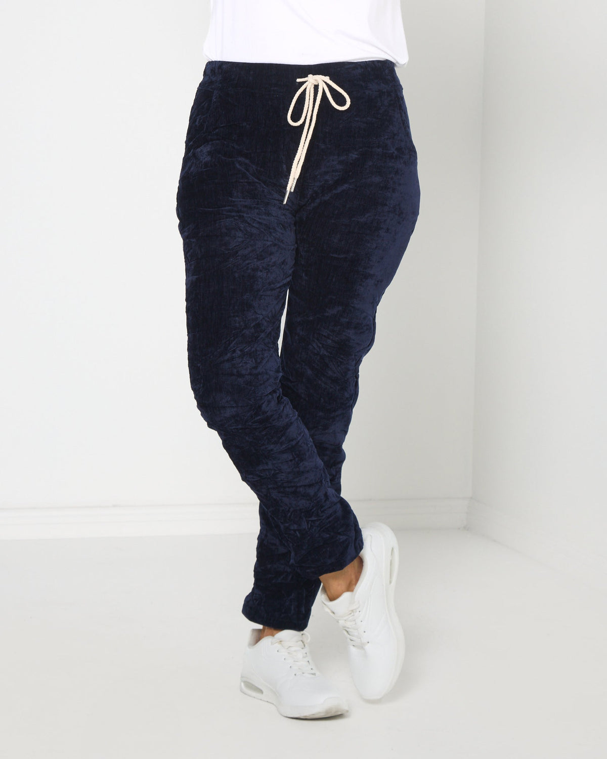 Verona Velvet Pants - Navy