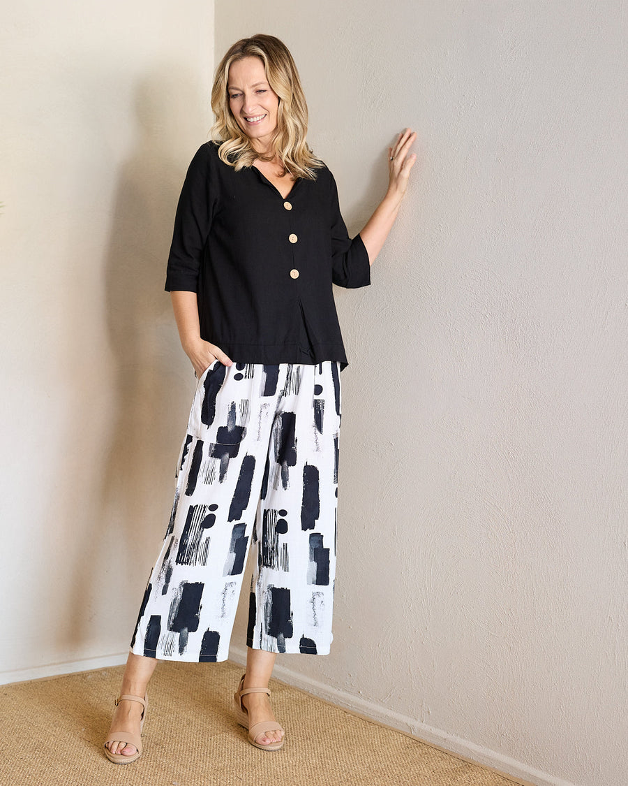 Mahri Linen Top - Black