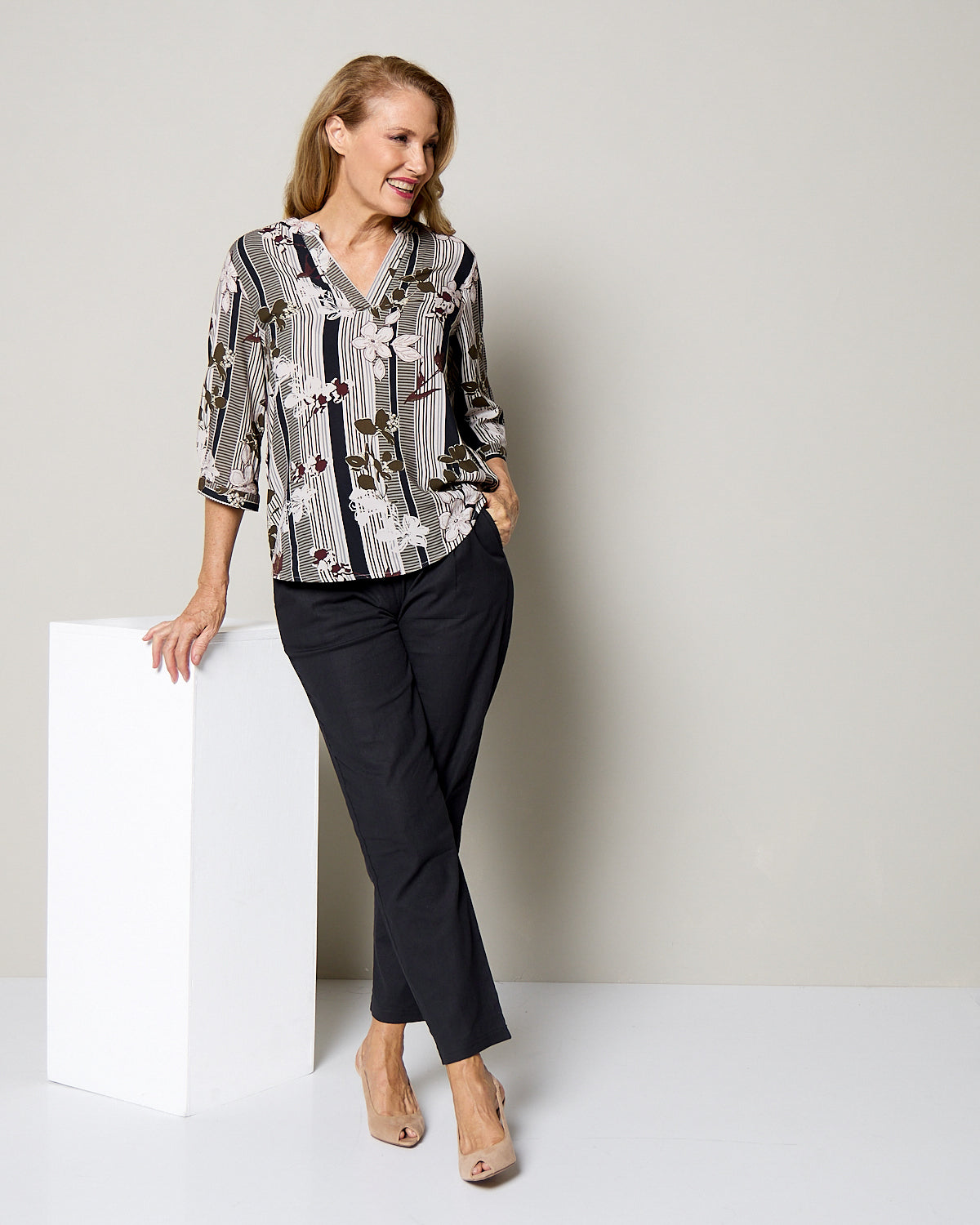 Marlo Drawstring Pants - Black
