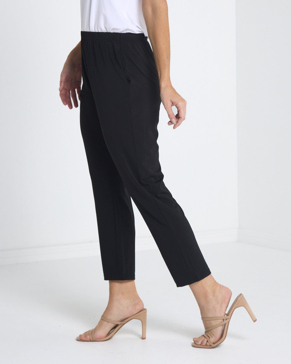 Gianna Petite Pocket Pants - Black