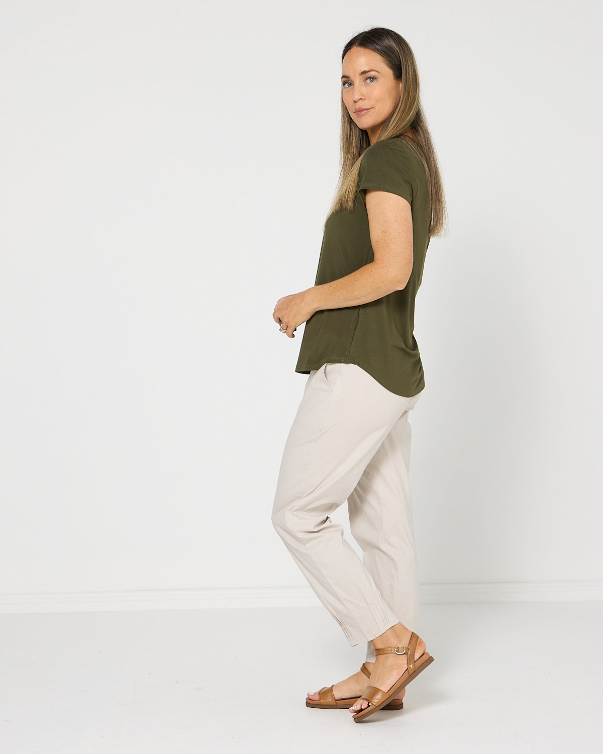 Travel Ease Tuck Pants - Stone