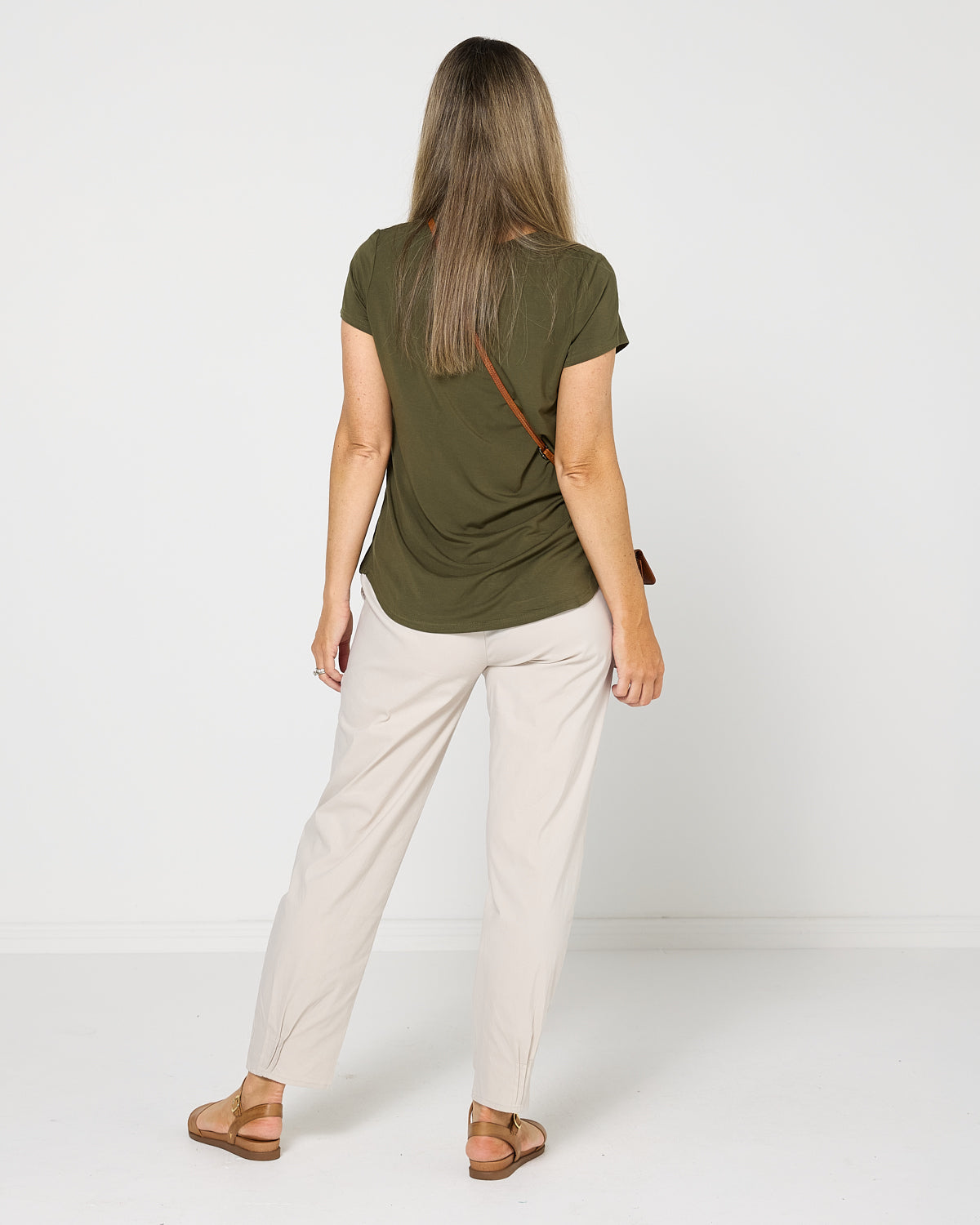 Travel Ease Tuck Pants - Stone