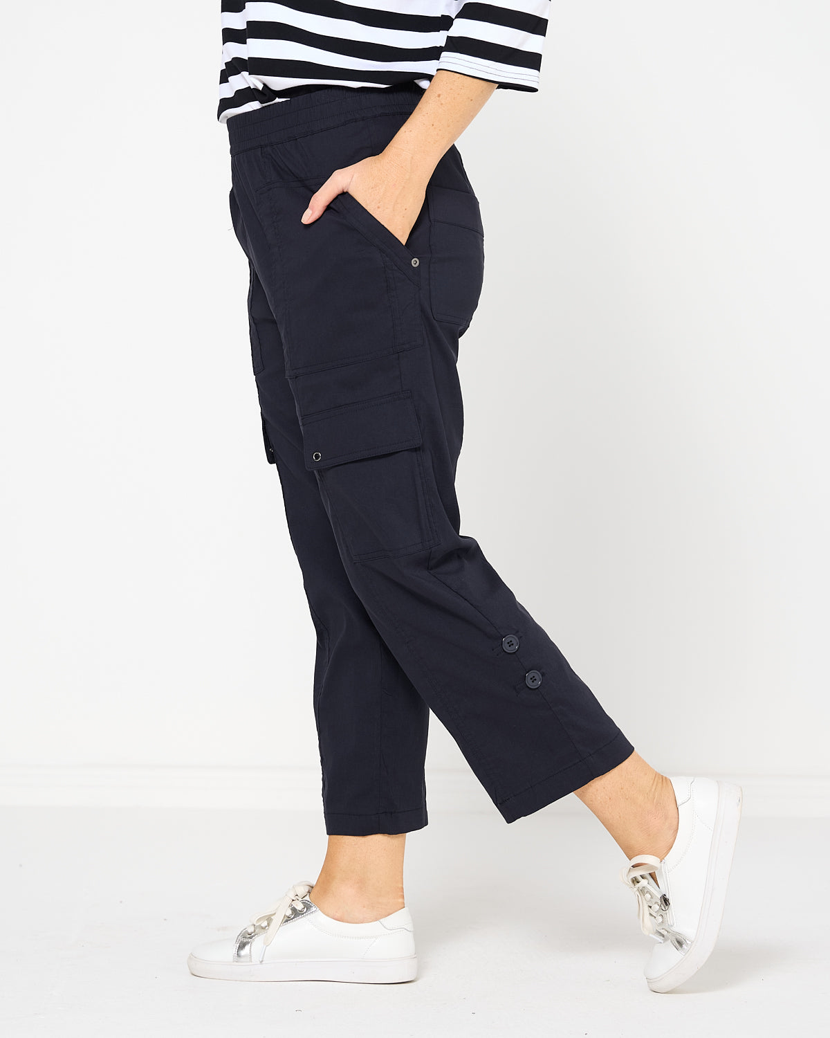 Travel Ease Cargo Pants - Navy