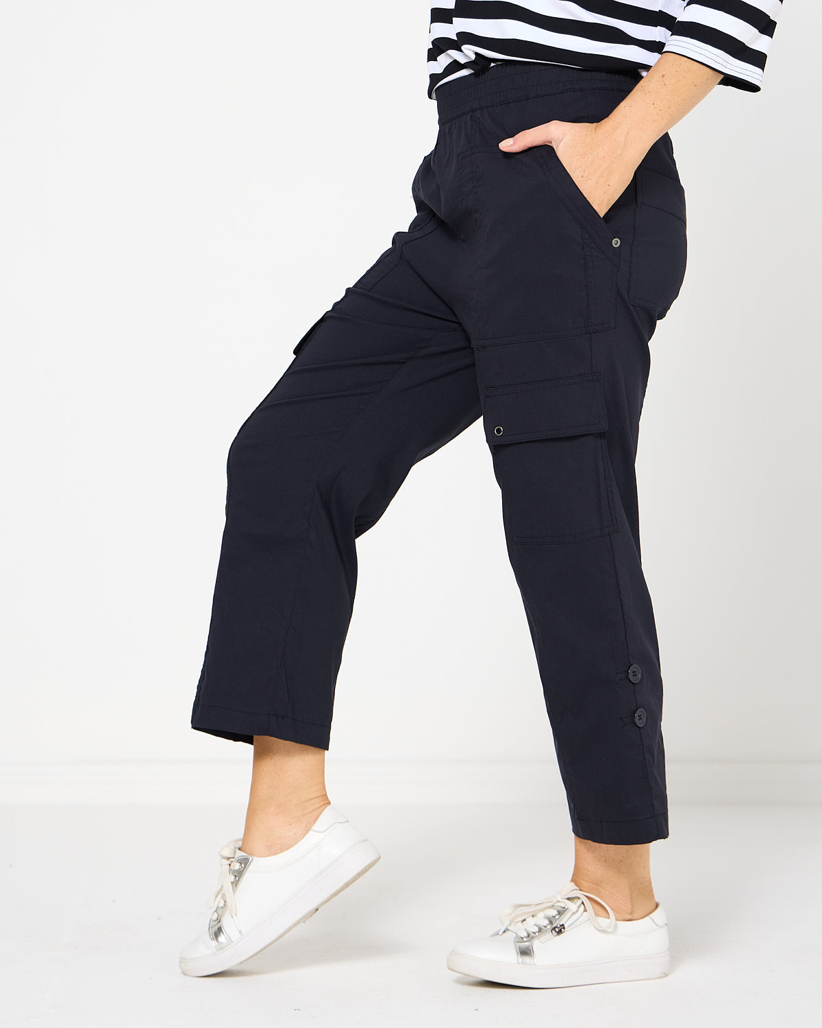 Travel Ease Cargo Pants - Navy