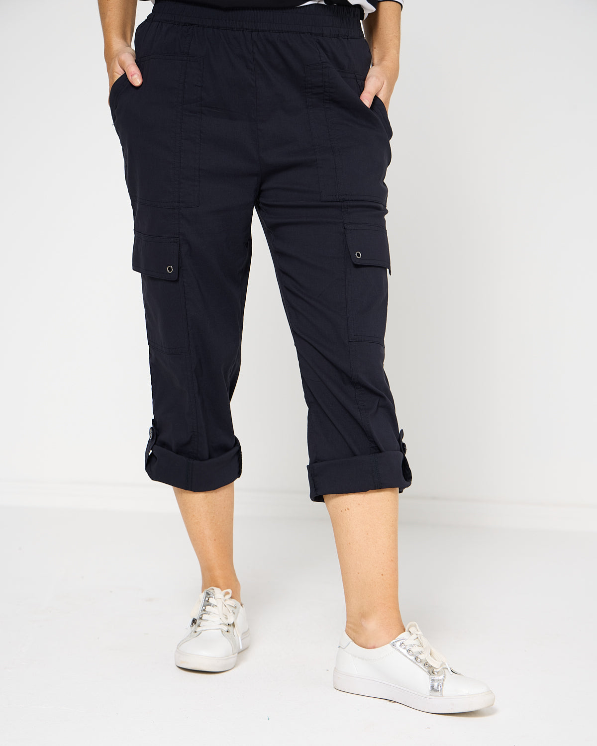 Travel Ease Cargo Pants - Navy