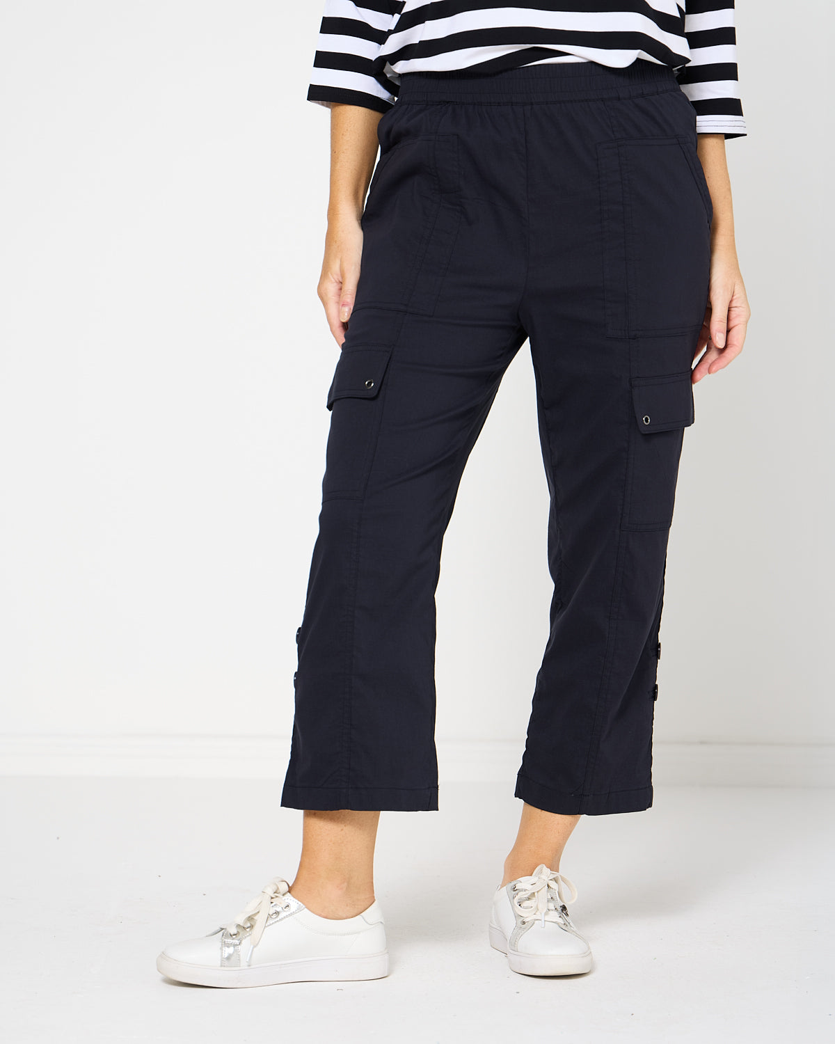 Travel Ease Cargo Pants - Navy