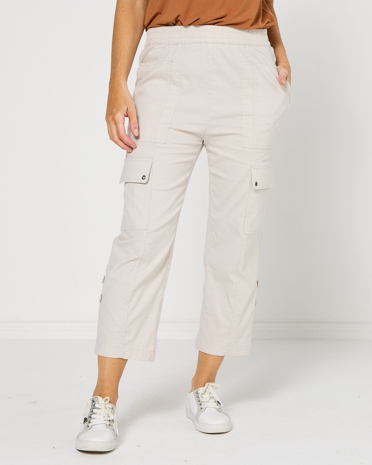 Travel Ease Cargo Pants - Stone