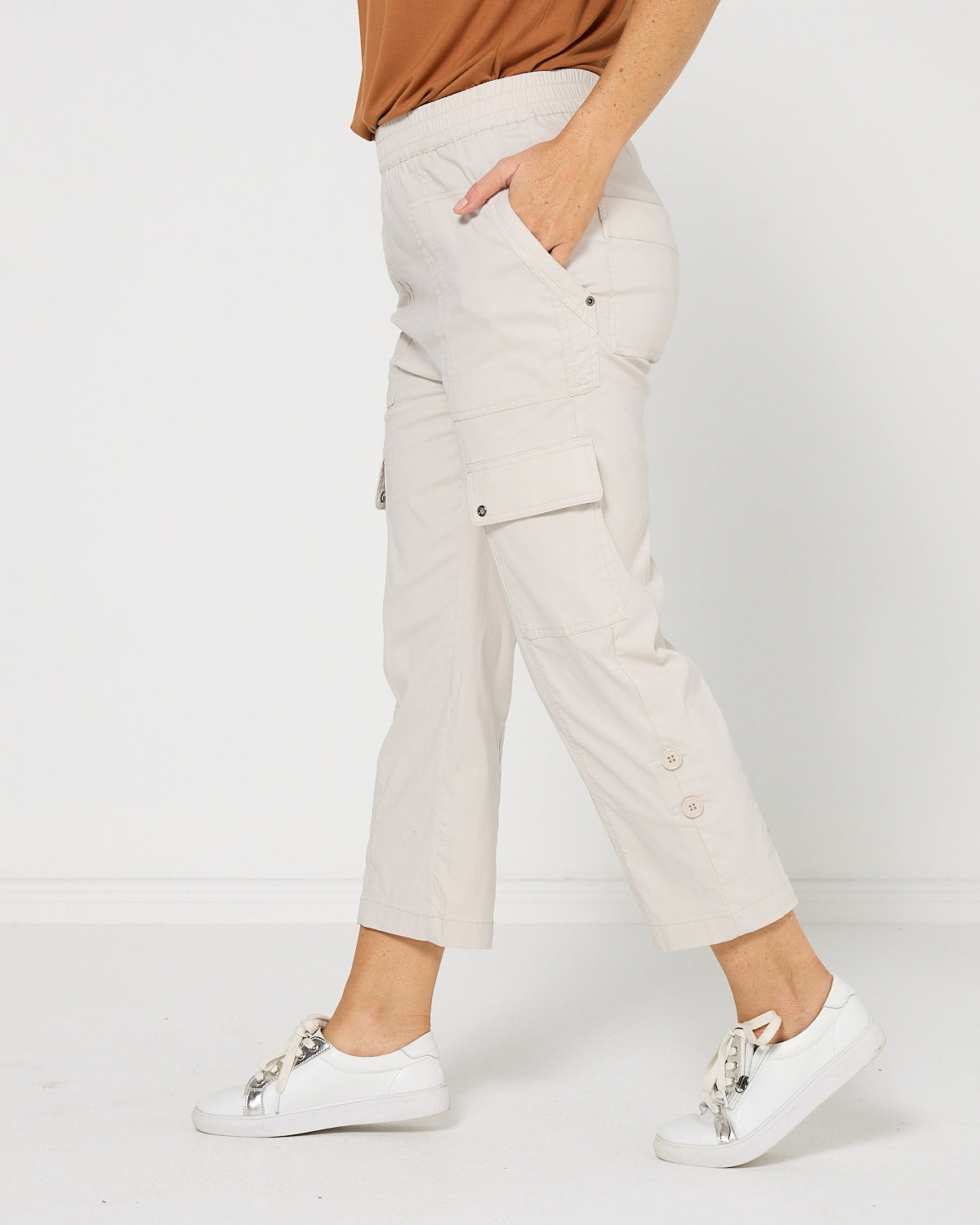 Travel Ease Cargo Pants - Stone