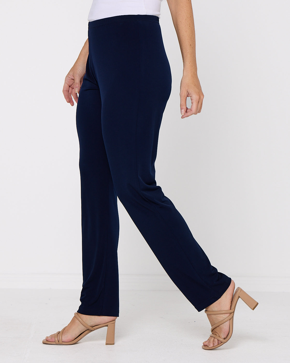 The Signature Pants - Navy