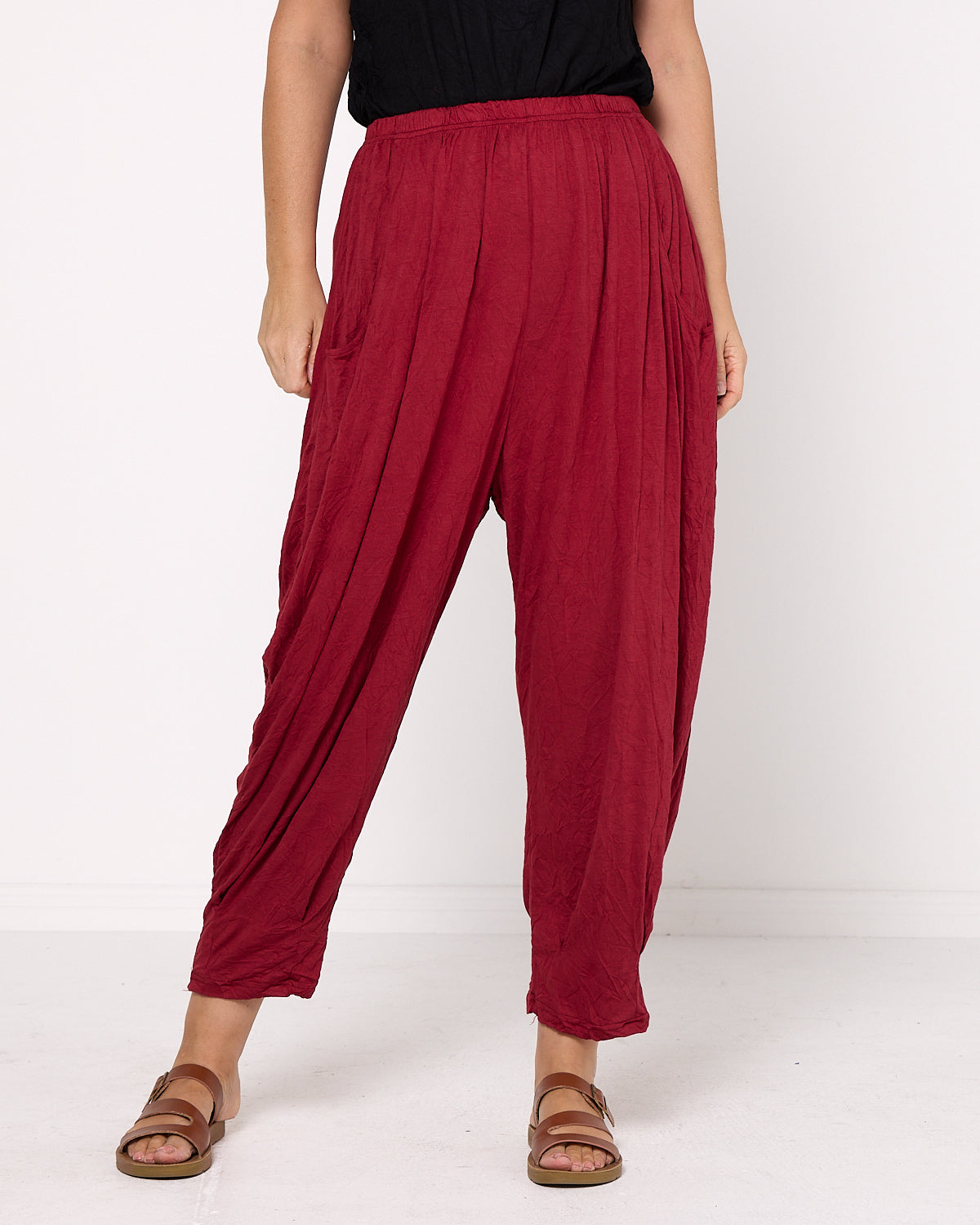 Alisha Pants - Burgundy