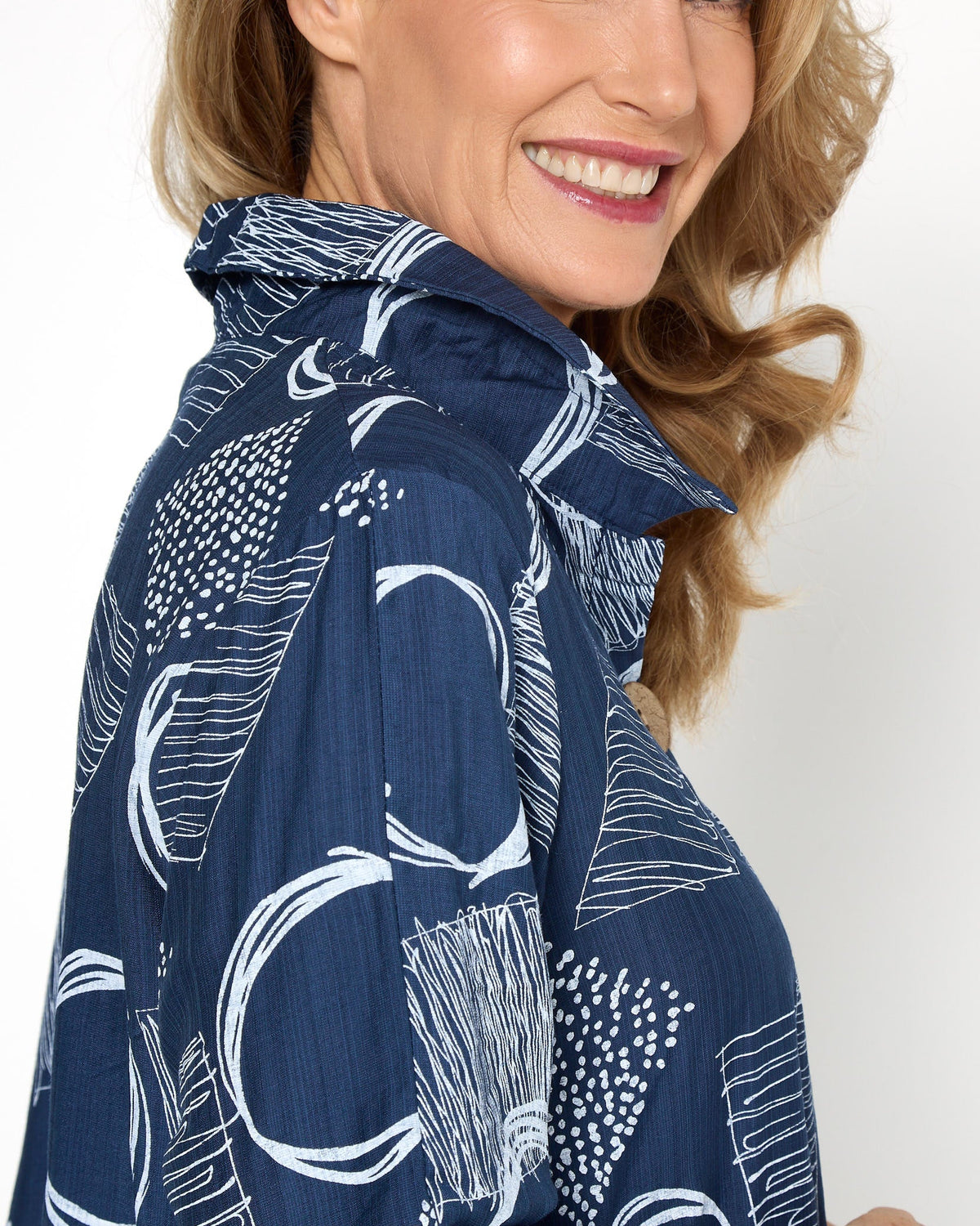 Maria Shirt - Navy Blue Sketch