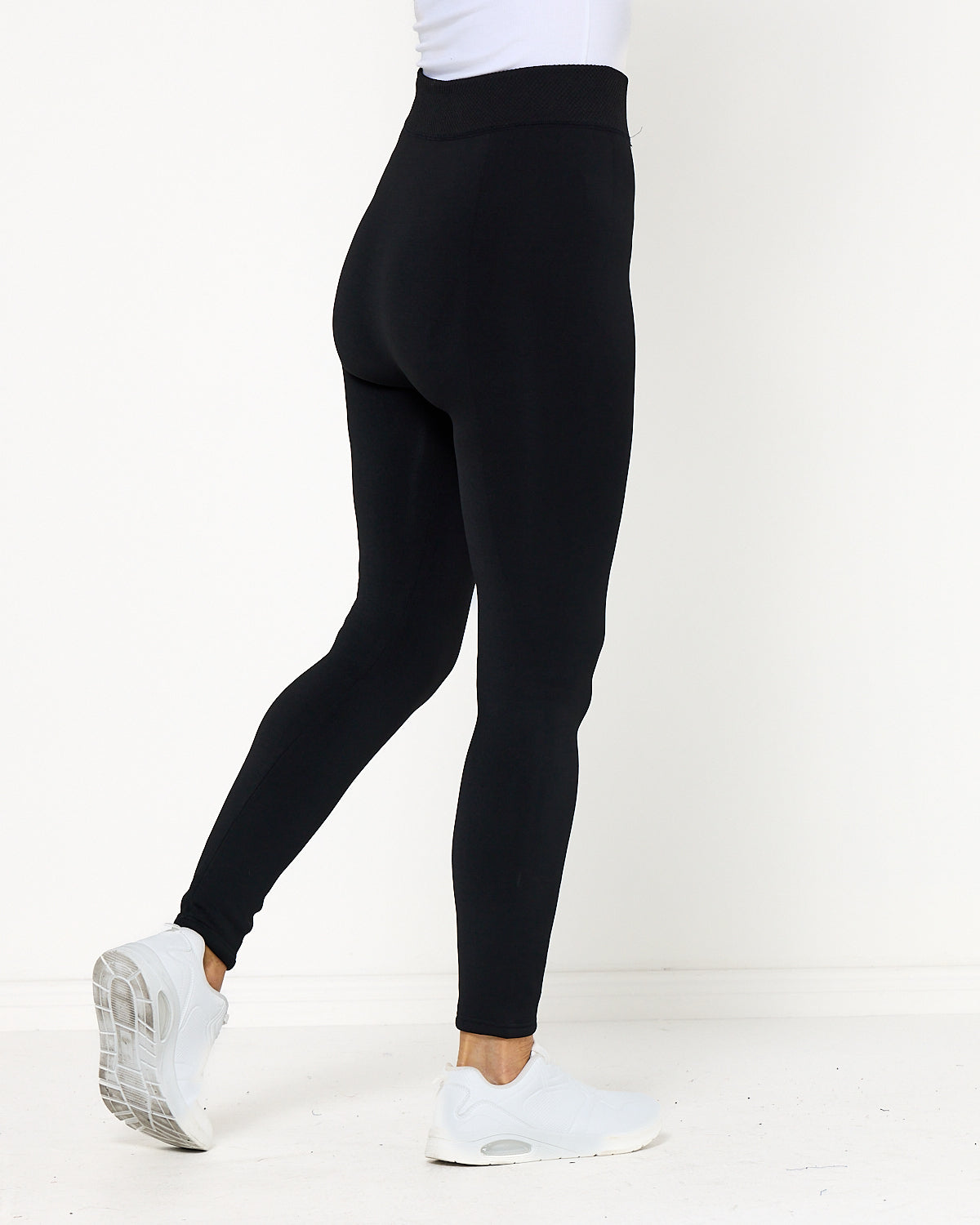 Delicious Fur Lined Leggings - Black