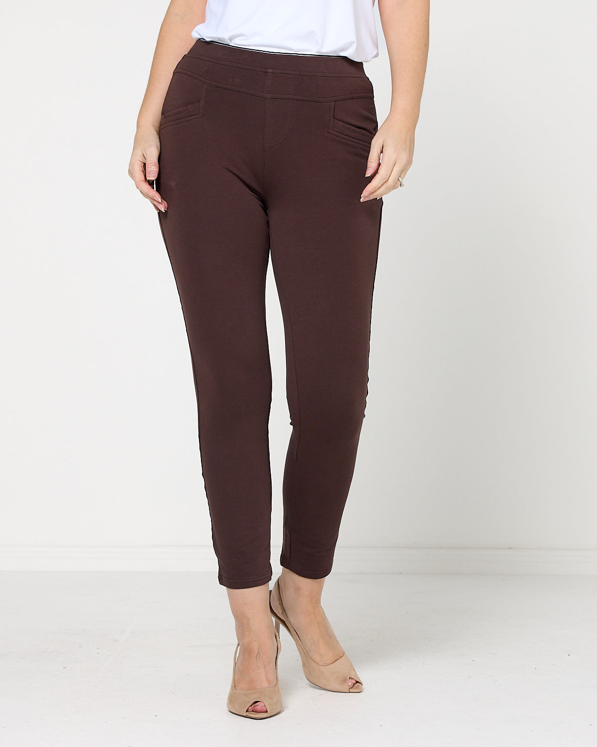Sadie Stretch Pants - Chocolate