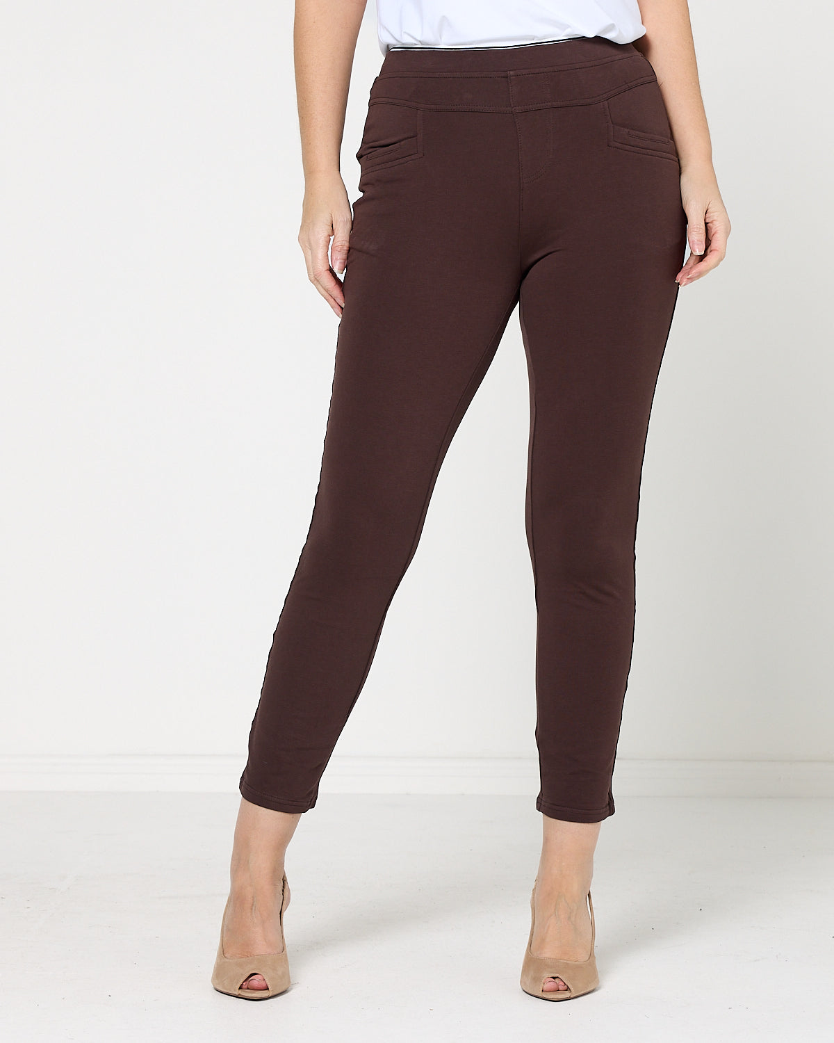 Sadie Stretch Pants - Chocolate