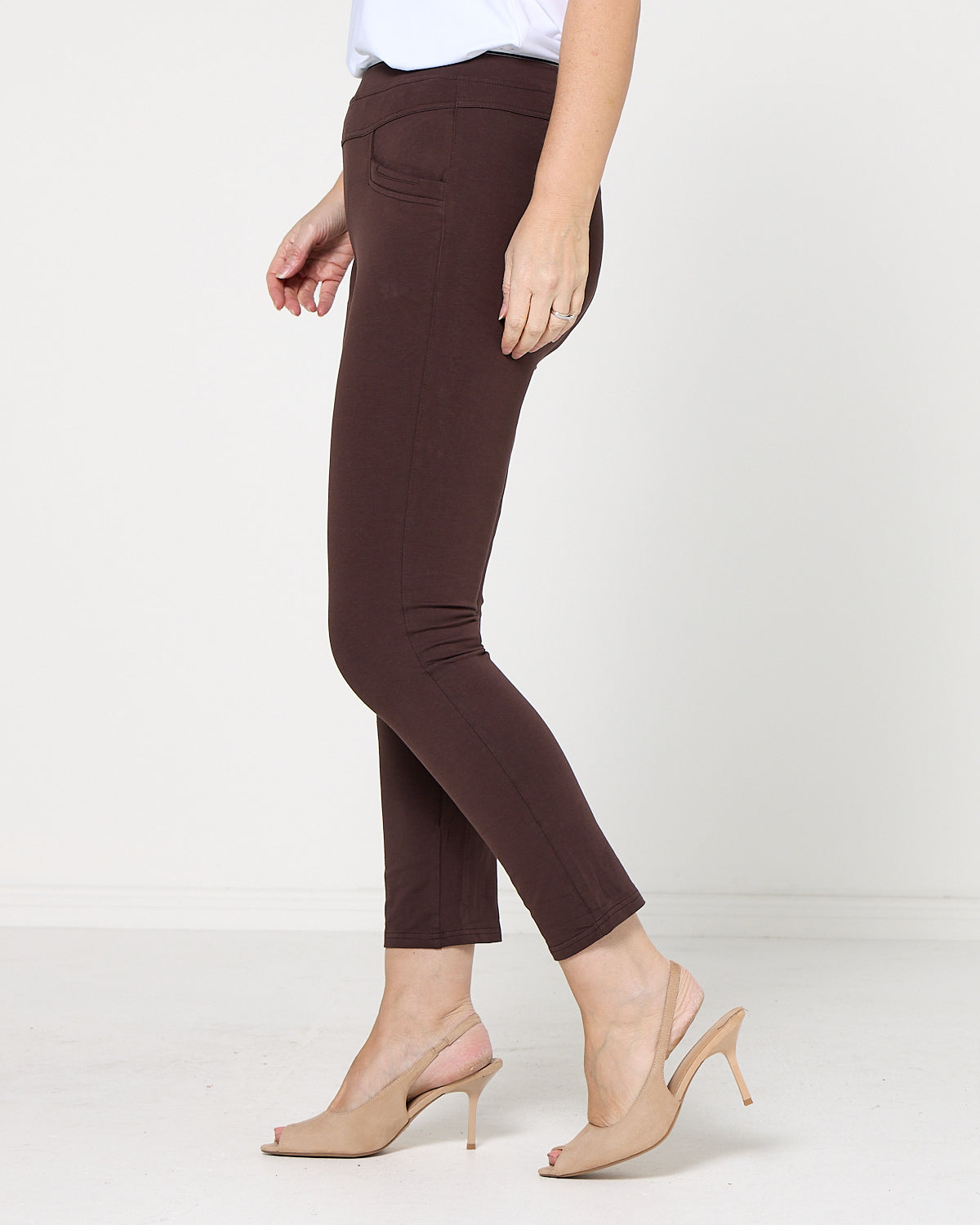Sadie Stretch Pants - Chocolate